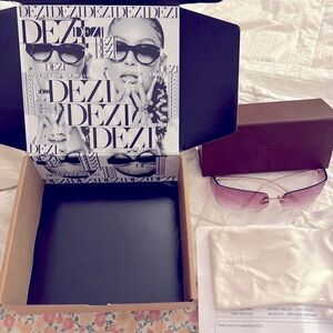 NWT DEZI X MONET MONEYBAGS (GOLD/PLUM)
